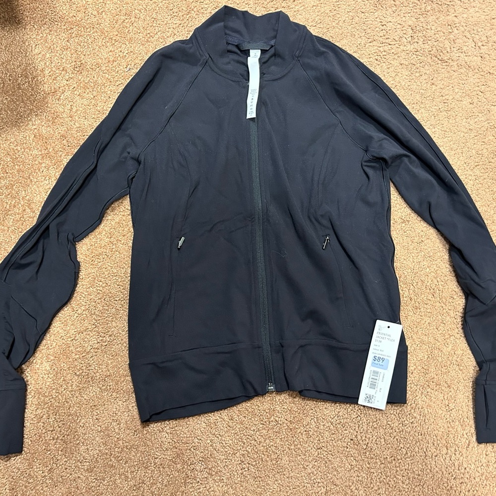 NWT lululemon Essential jacket